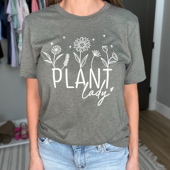 Plant Lady Graphic Tee - Picture 4 of 4
